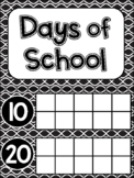 Counting the Days of School with Ten Frames - Black and Wh