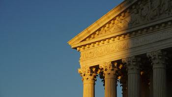 Preview of Discussion-Based Lesson: Has the Supreme Court Become Too Politicized?
