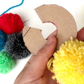 How to make a Pom Pom with Cardboard Template & Instructions by Red Ted Art