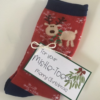 Mistletoe gift tags by Miss Irvine's Class | TPT