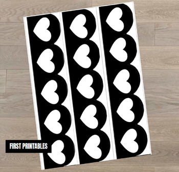 Preview of Printable Bulletin Board Paper Boarders - Black and White Hearts Valentines Day
