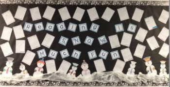 Preview of Reading is SNOW Much Fun! Winter Book REVIEW Bulletin Board!