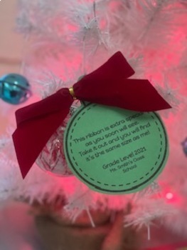 Preview of Ribbon Christmas Ornament Tag