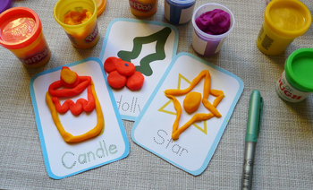 Preview of 24 Playdough flash cards, Winter Preschool Play Dough Mats, Christmas Activity